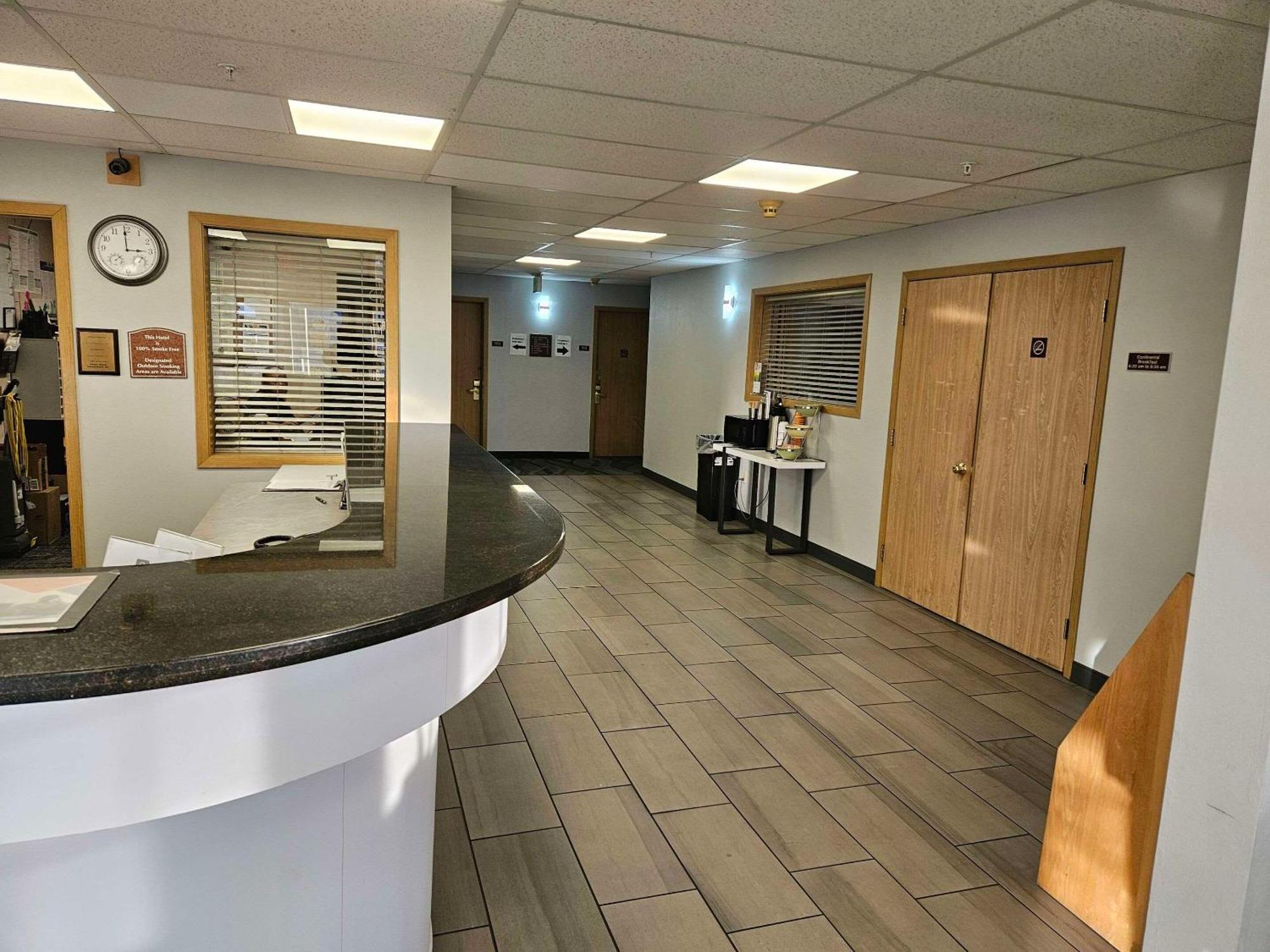 Quality Inn Tulalip - Marysville Bagian luar foto